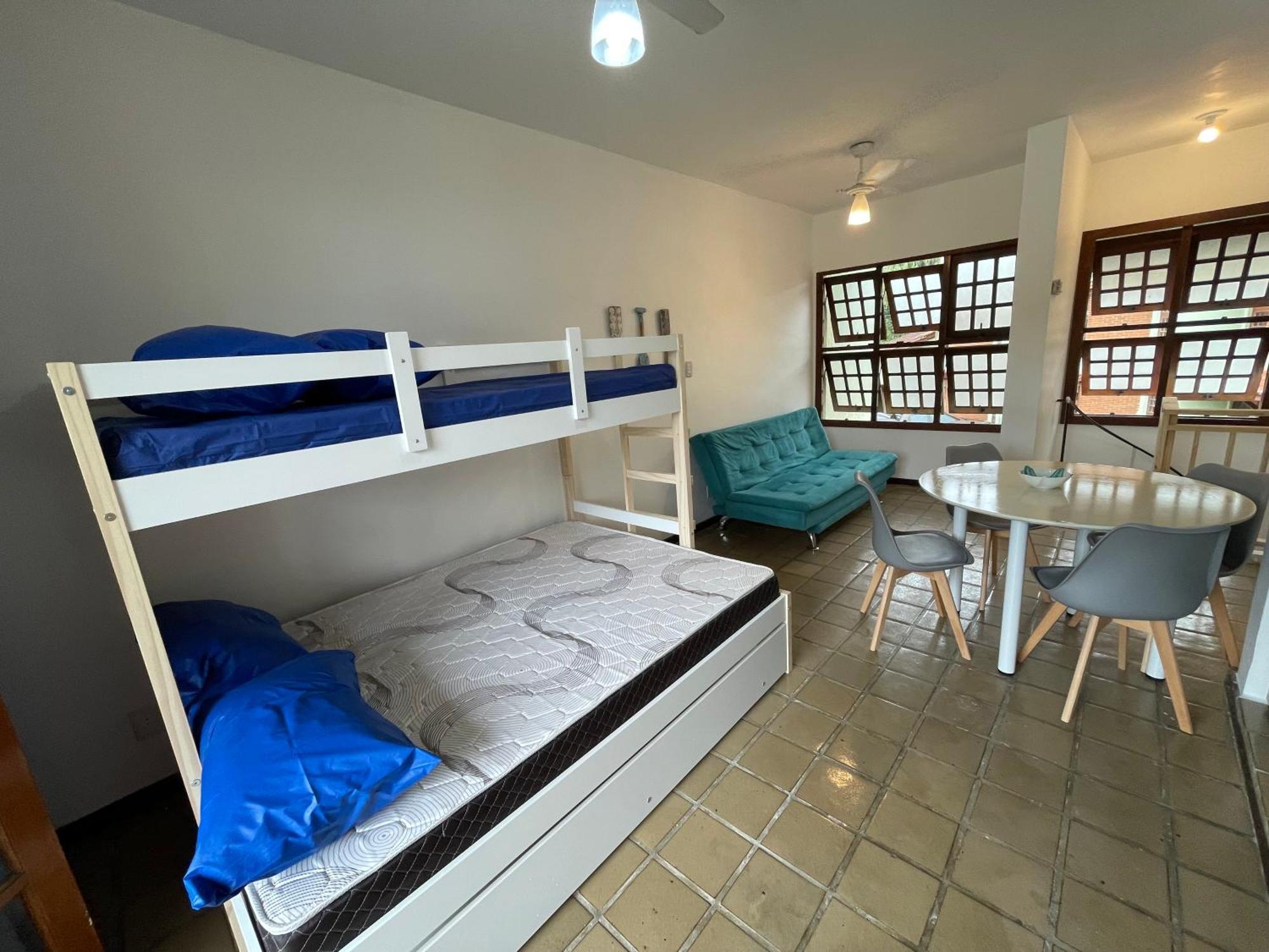Pe Na Areia Na Praia Das Toninhas - Villagio 24 Porto Feliz Ubatuba Exterior foto